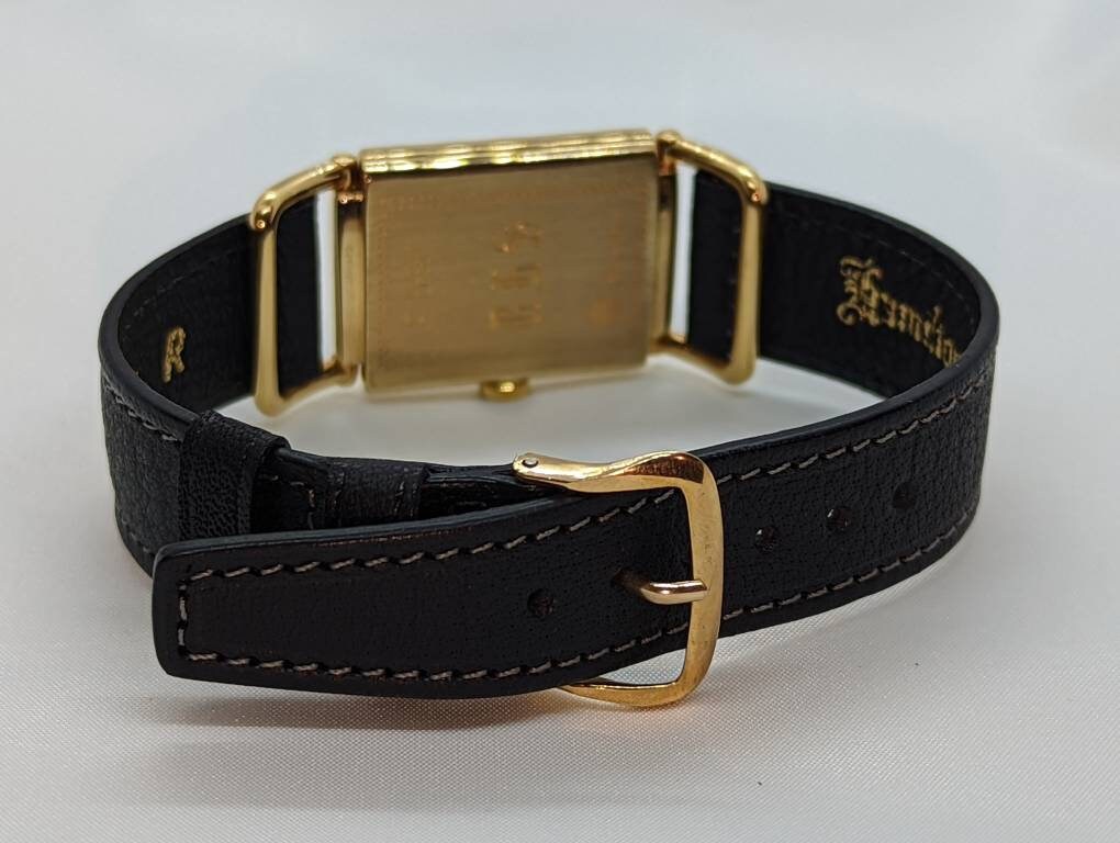 HAMILTON Tuxedo Wilshire Limited Edition. MINT in original packaging papers. HAMILTON Quartz Watch 18k Electroplated. st(207)
