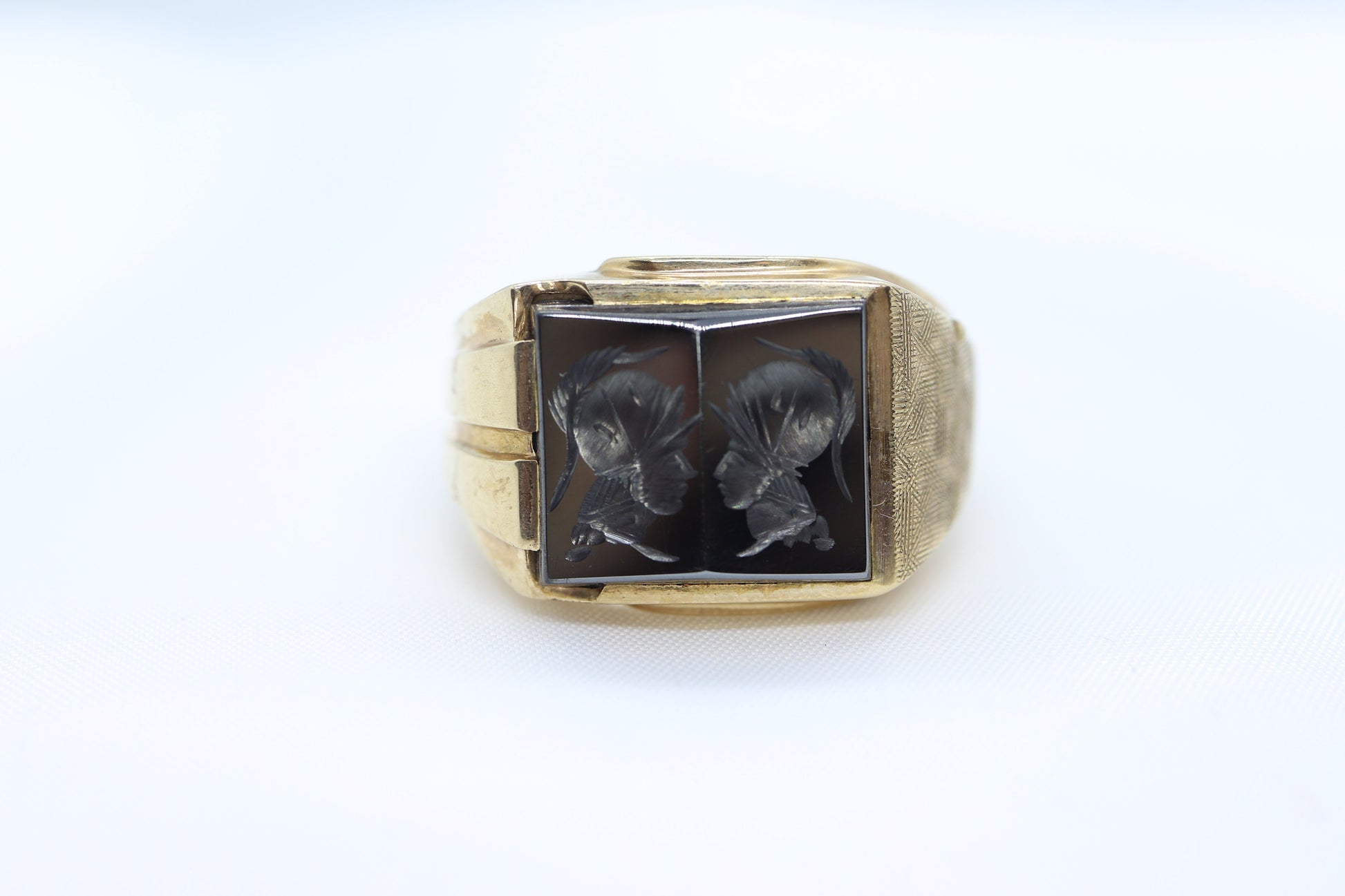 10k Hematite Intaglio Roman Greek soldier, Centurion Mirror Double Signet Ring. 10k gold Heavy Carved Warrior Gents or Mens ring.st161