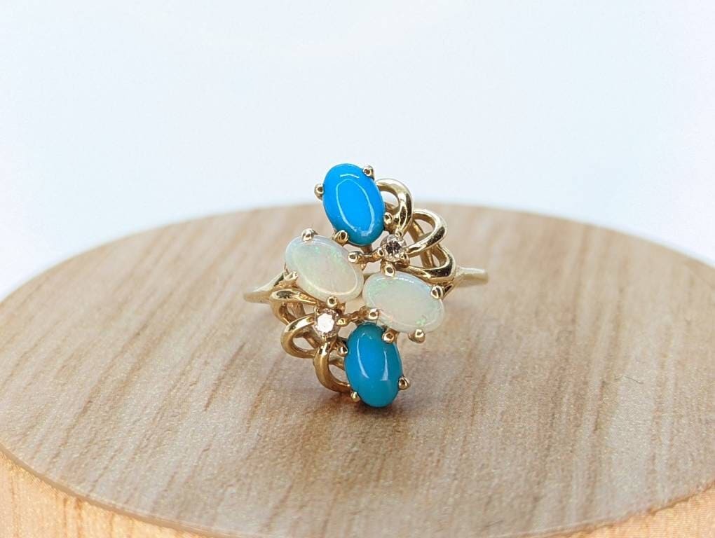 14k Bubble Turquoise Cabochon Opal diamond cluster Ring. 14k Turquoise cluster diamond bouquet Ring. st(50)