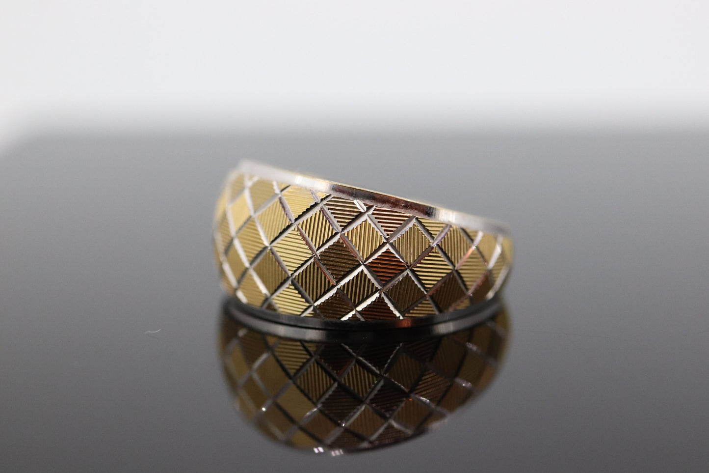 Textured Wide Dome 18k Yellow White Gold Band. 18k Engraved Textured Diamond Cut ring. st(155)