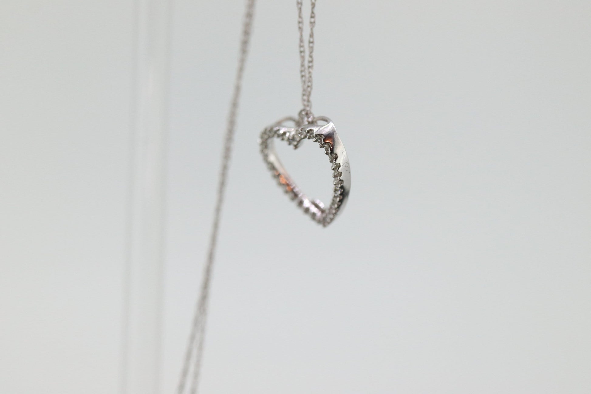 14k Open Heart Diamond Necklace. Open Heart Necklace. st(63)