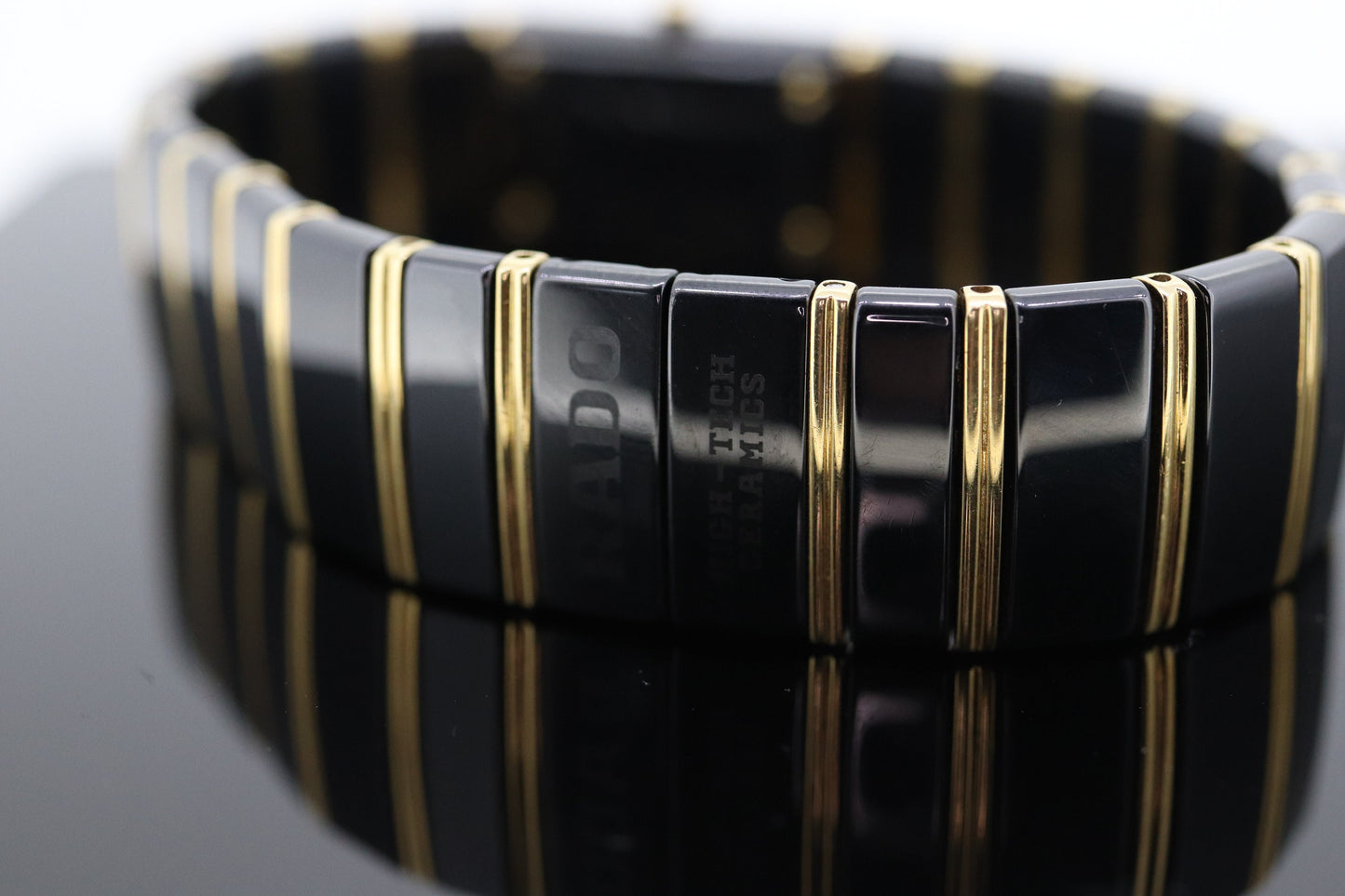RADO 18k High Tech Ceramic and Stainless Steel Watch. RADO DiaStar Bracelet Watch. st(374)