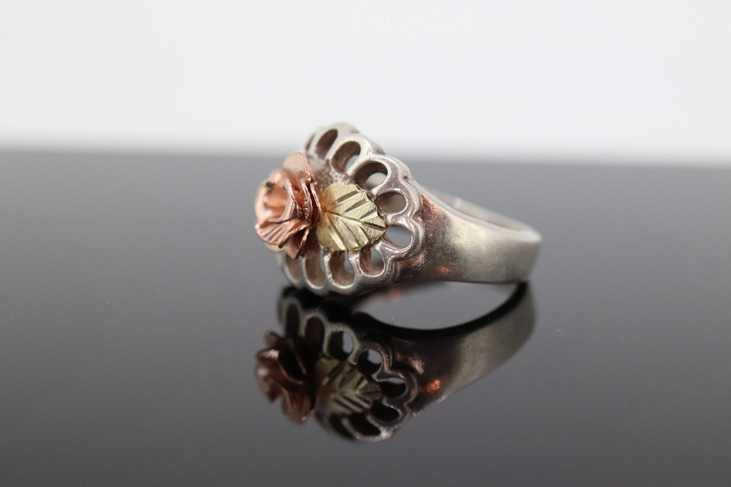 Black Hills Gold Sterling Silver ROSE Band. 10k Black Hills Gold Flower ROSE ring. st(26)