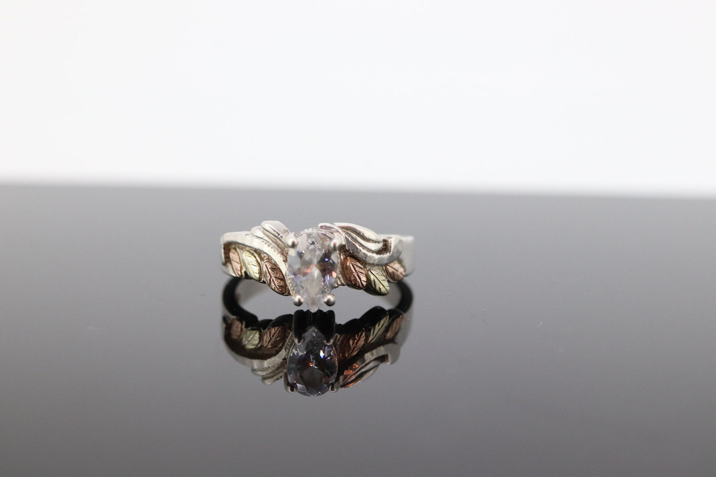 Black Hills Gold Sterling Silver Ring. Pear cut CZ Topaz Black Hills Gold Silver Band st(32)