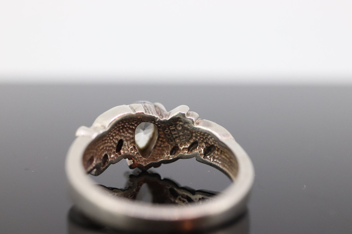 Black Hills Gold Sterling Silver Ring. Pear cut CZ Topaz Black Hills Gold Silver Band st(32)