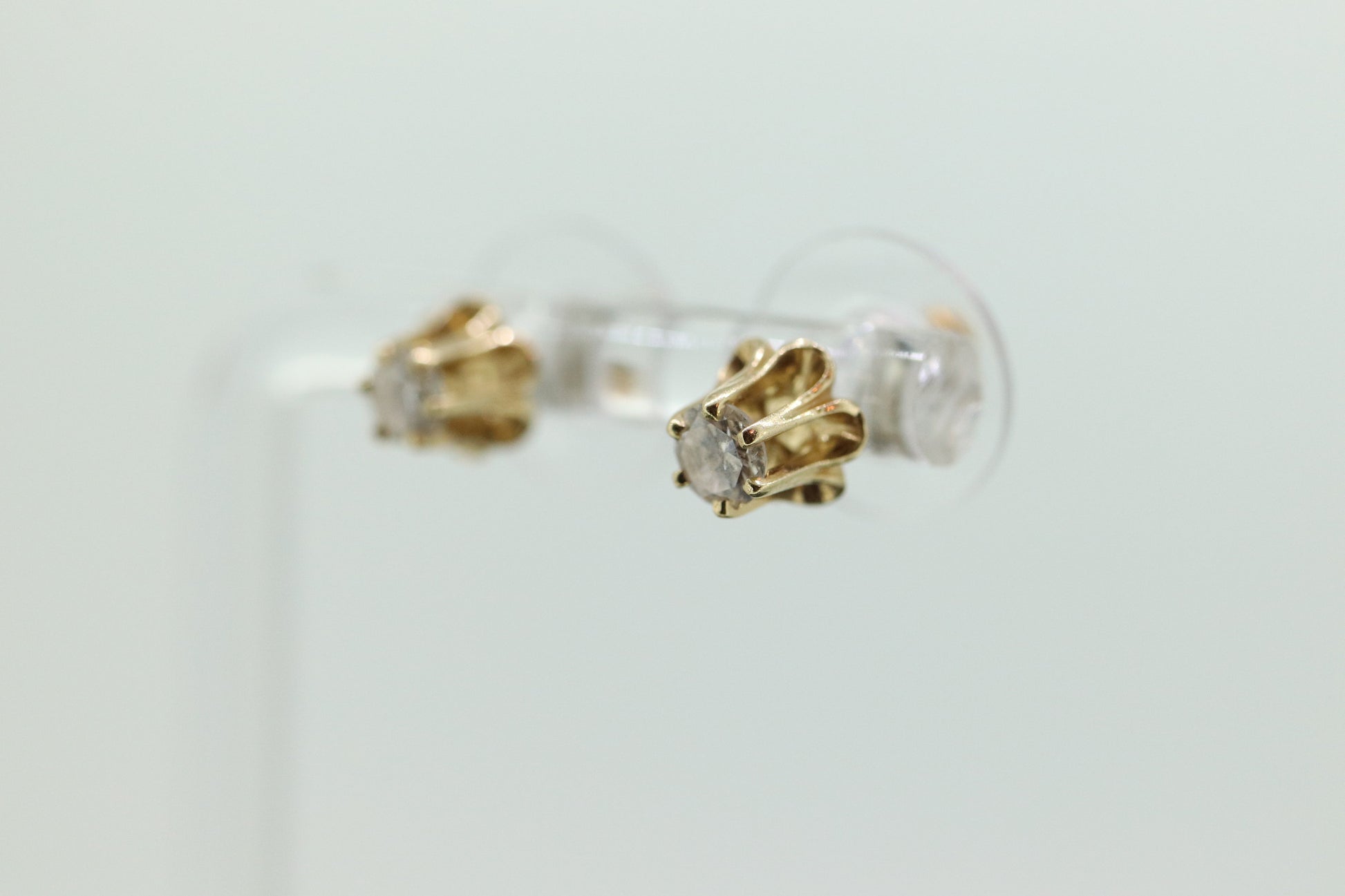 14k Buttercup 1/2ct Diamond stud earrings. 14k Yellow Gold Buttercup victorian claw Stud solitaire earrings st(138)