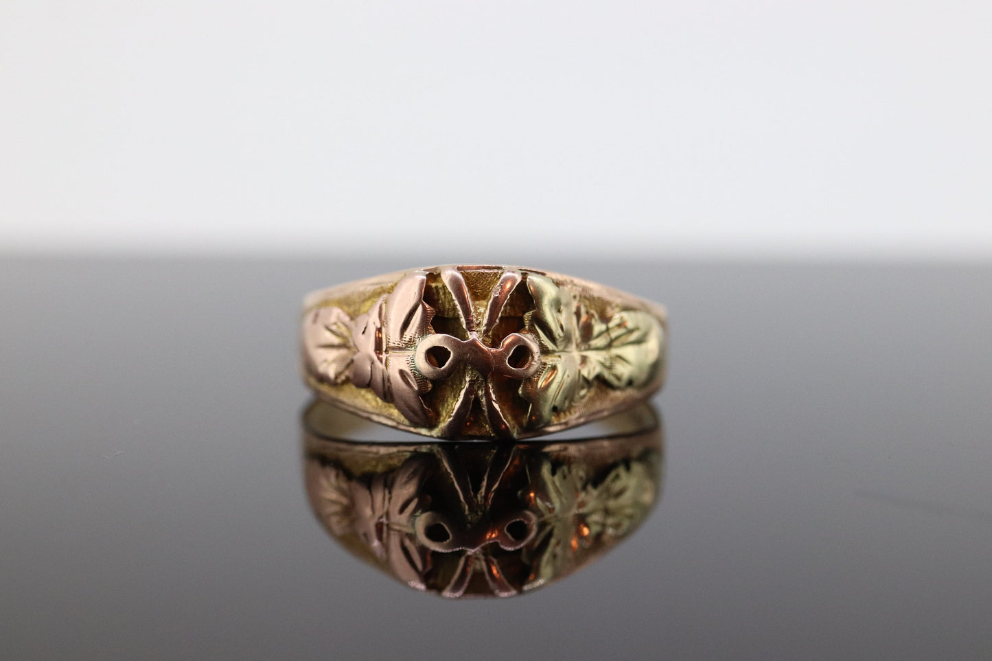 Black Hills Gold Ring Mens. Heavy 10k Multi-Tone Black Hills Gold Thick BAND. Sz 14 ST(167)