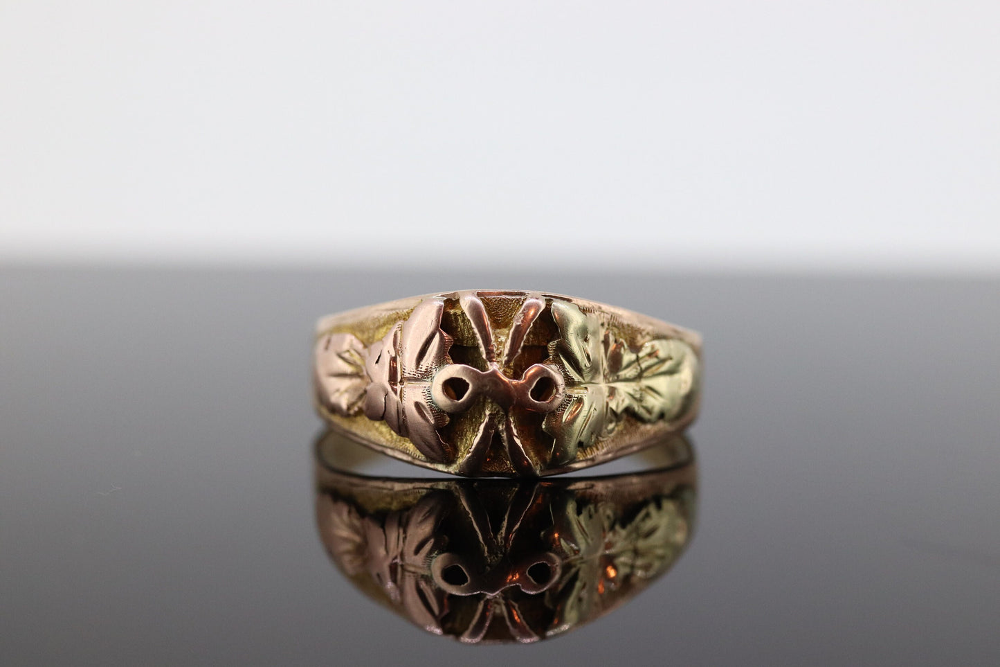 Black Hills Gold Ring Mens. Heavy 10k Multi-Tone Black Hills Gold Thick BAND. Sz 14 ST(167)