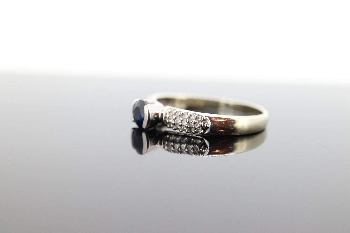 EFFY Sapphire ring. 14k Sapphire Diamond solitaire ring. BITA Sapphire diamond ring. st(155)