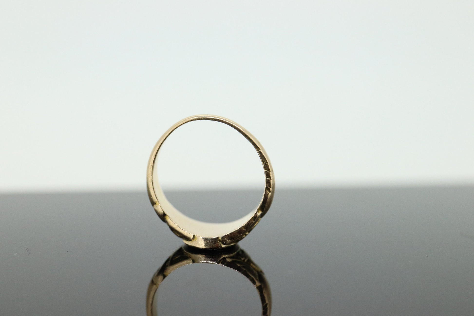 Signet Ring. 10k Yellow gold with STORK Bird Embossed shoulders. engraved HK can be engraved. st(37)