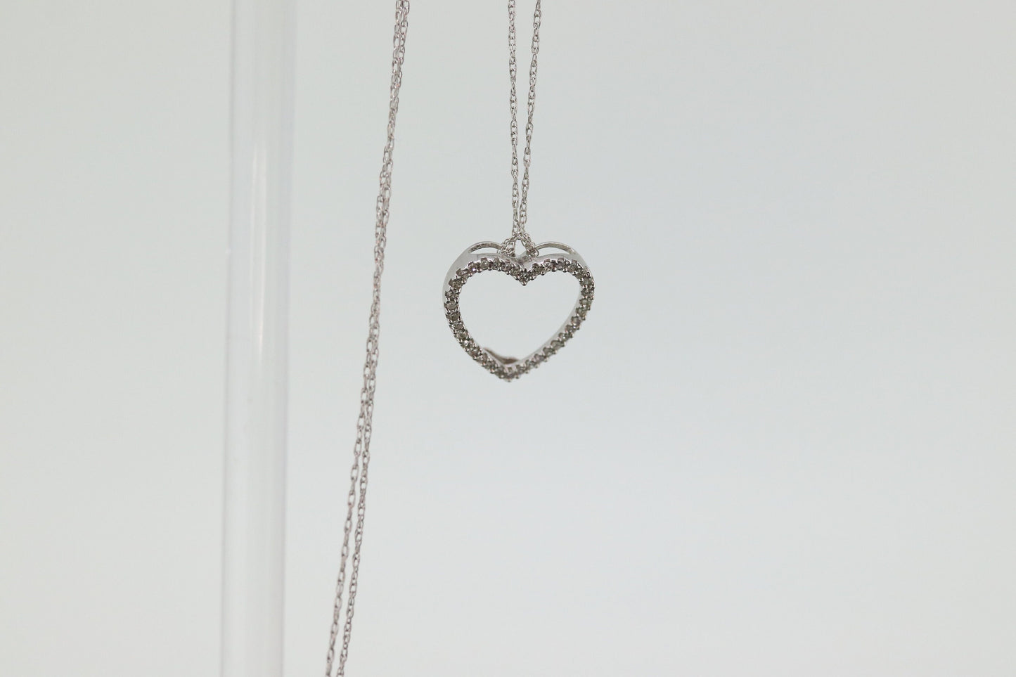 14k Open Heart Diamond Necklace. Open Heart Necklace. st(63)