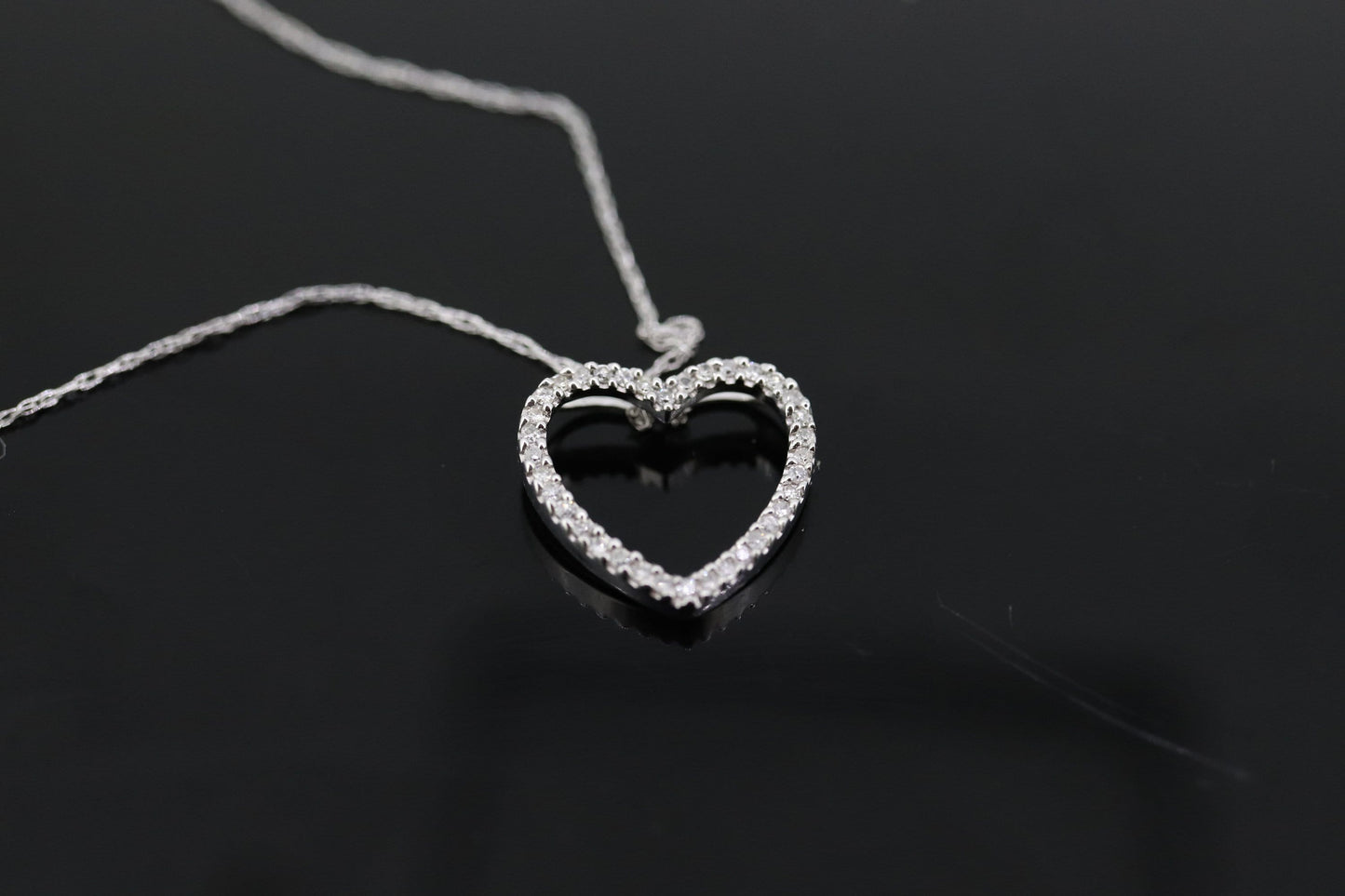 14k Open Heart Diamond Necklace. Open Heart Necklace. st(63)