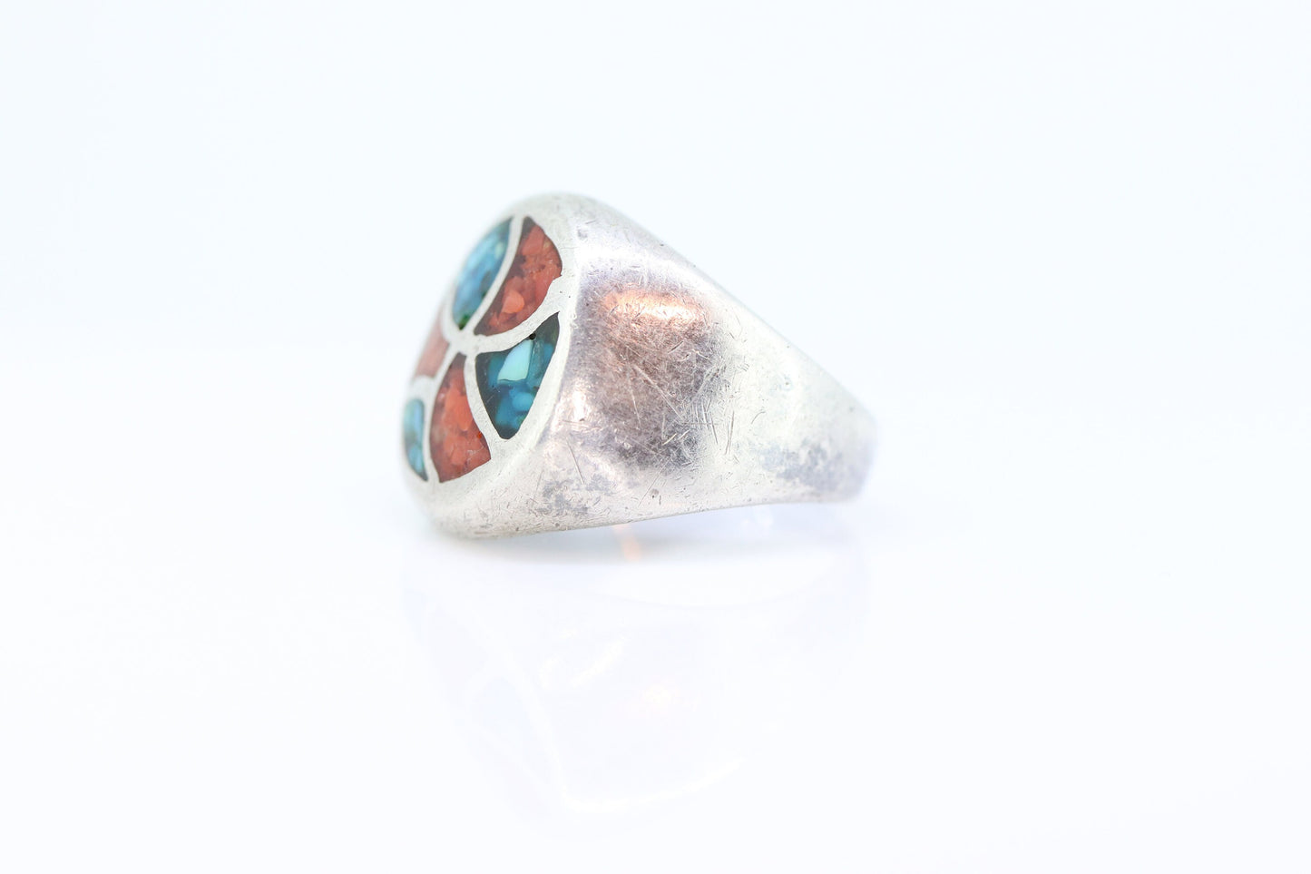 Heavy ZUNI Sterling Silver Signet ring. Navajo Turquoise cluster and Oyster Cluster Ring. St(14)