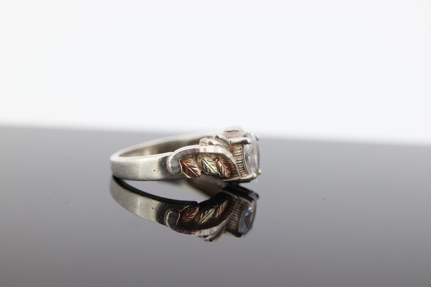 Black Hills Gold Sterling Silver Ring. Pear cut CZ Topaz Black Hills Gold Silver Band st(32)