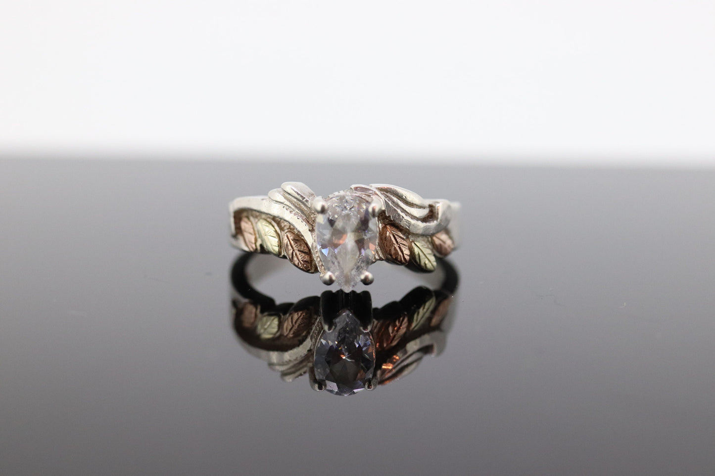Black Hills Gold Sterling Silver Ring. Pear cut CZ Topaz Black Hills Gold Silver Band st(32)