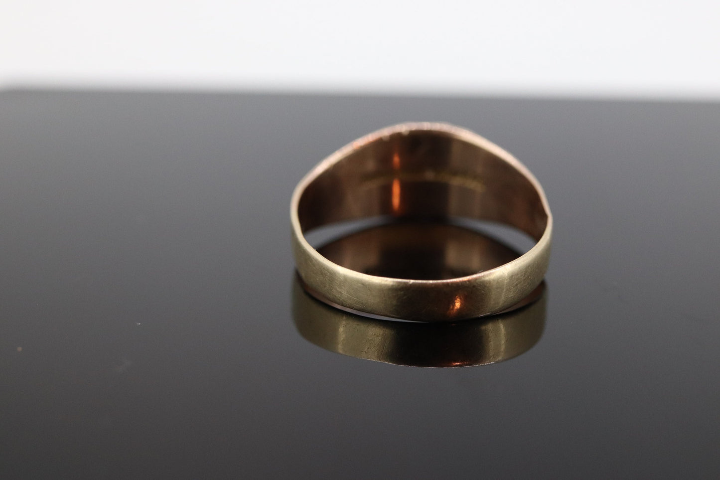 Black Hills Gold Ring Mens. Heavy 10k Multi-Tone Black Hills Gold Thick BAND. Sz 14 ST(167)
