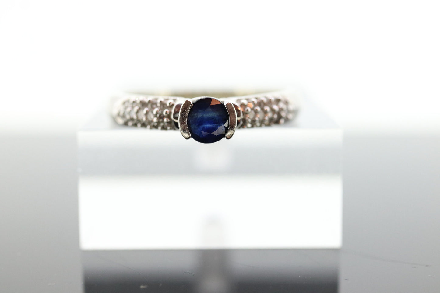 EFFY Sapphire ring. 14k Sapphire Diamond solitaire ring. BITA Sapphire diamond ring. st(155)