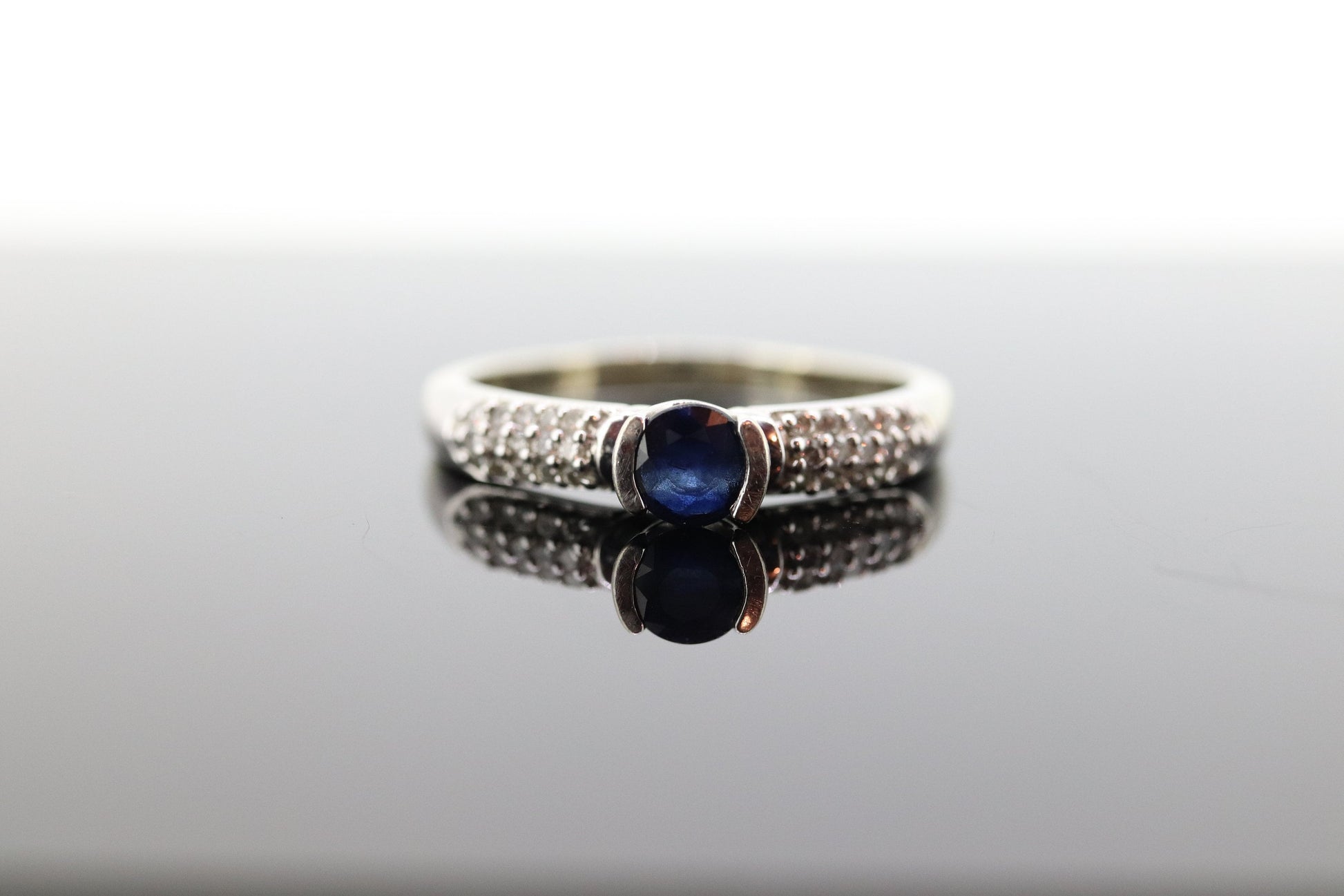 EFFY Sapphire ring. 14k Sapphire Diamond solitaire ring. BITA Sapphire diamond ring. st(155)