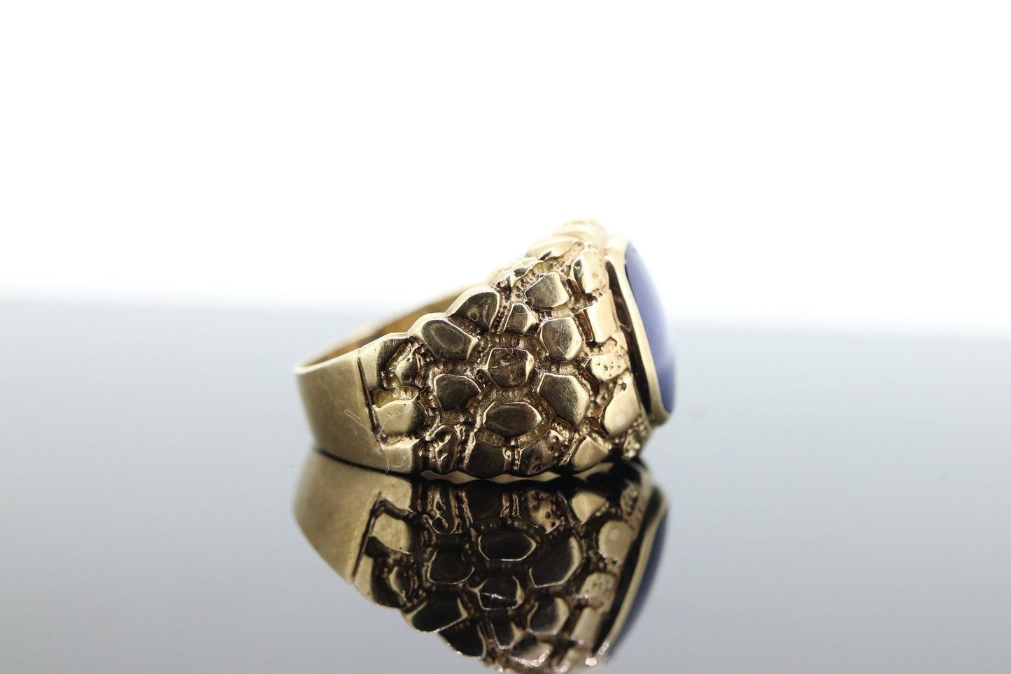 10k Star Sapphire ring. 10k Yellow Gold Nugget Mens Star Sapphire Cabochon signet ring. st(153)