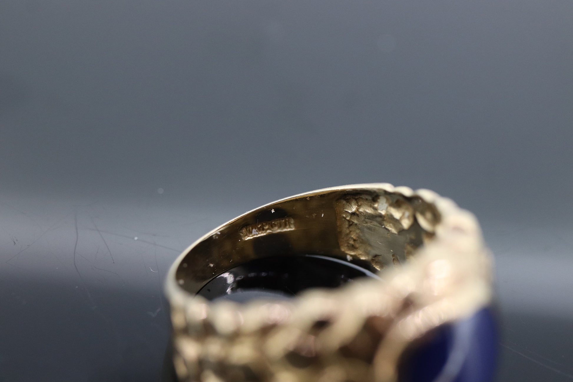 10k Star Sapphire ring. 10k Yellow Gold Nugget Mens Star Sapphire Cabochon signet ring. st(153)