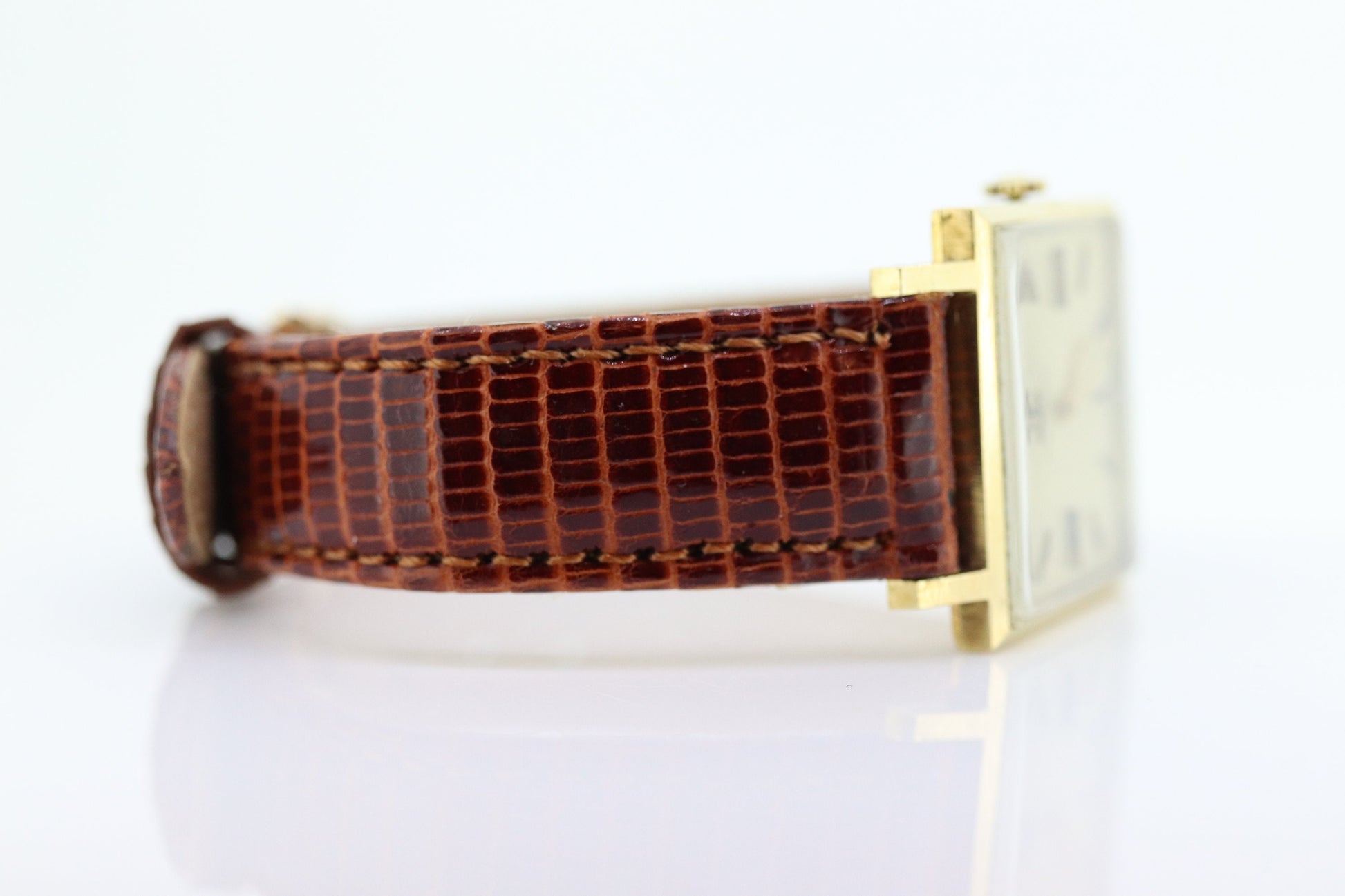 18k MOVADO SQUARE Manual Watch. Movado Vintage Tank