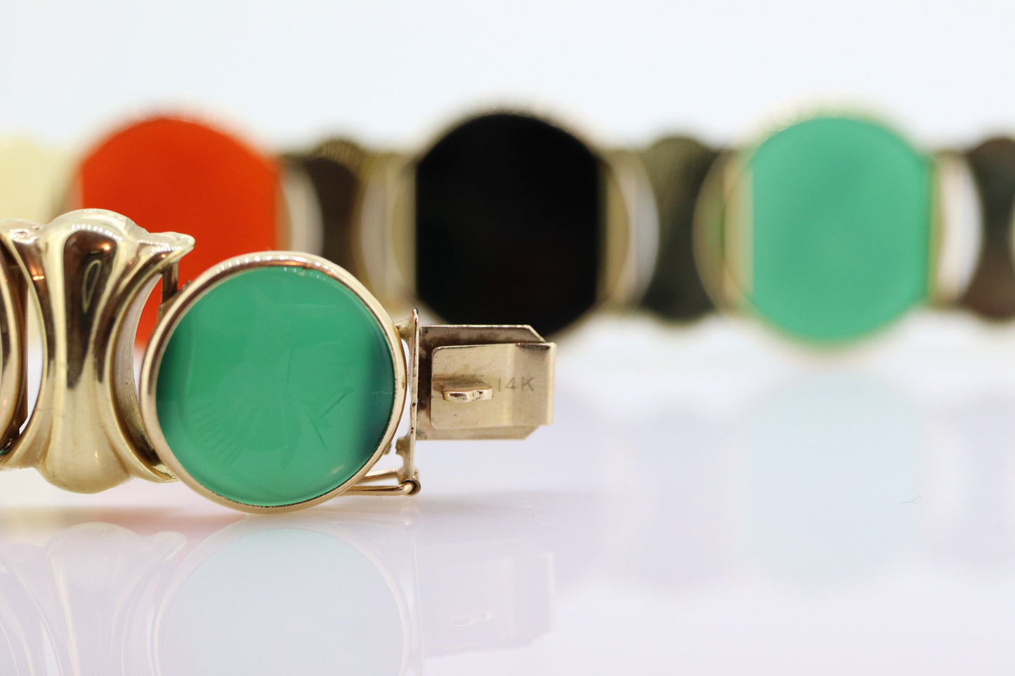 14k Intaglio Roman soldier, Centurion Bracelet. 14k gold Heavy Carved Warrior Onyx Carnelian Chalcedony Panel Bracelet. (st461)