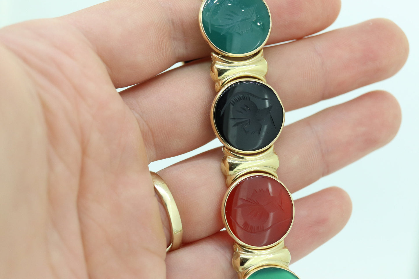 14k Intaglio Roman soldier, Centurion Bracelet. 14k gold Heavy Carved Warrior Onyx Carnelian Chalcedony Panel Bracelet. (st461)