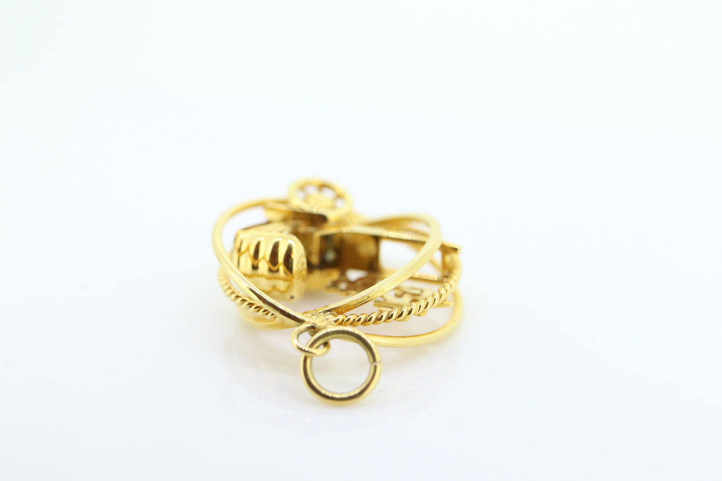 14k CHINESE RICKSHAW cart carriage Medallion pendant. 14k 3D Cart BUGGY rickshaw Geometric Charm st(92)