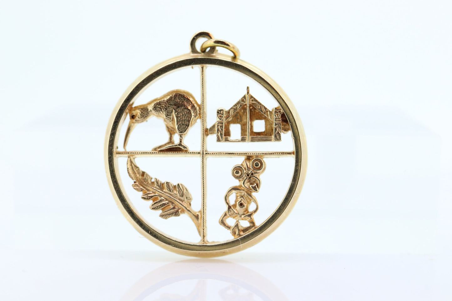 14k NEW ZEALAND Pendant Medallion. 14ct Gold Kiwi Fern Aboriginal Hut New Zealand. National Round Disk Medallion Pendant. st(139)