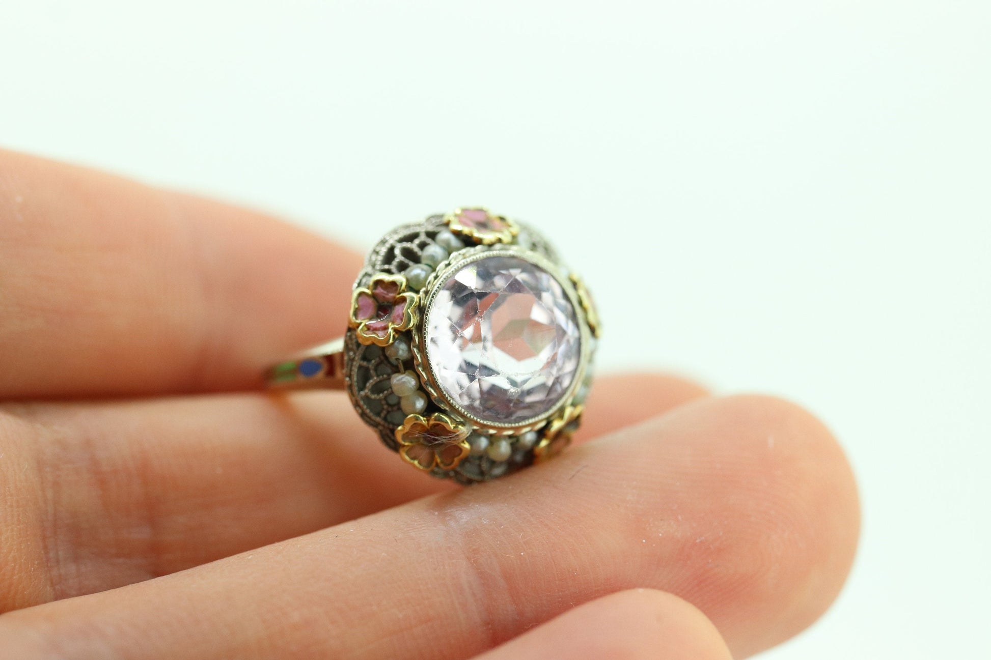 Antique 14k Gold Art Deco Kunzite ring. Robin Bladen & Robins RBR Pearl seed enamel flower filigree ring. st(248)