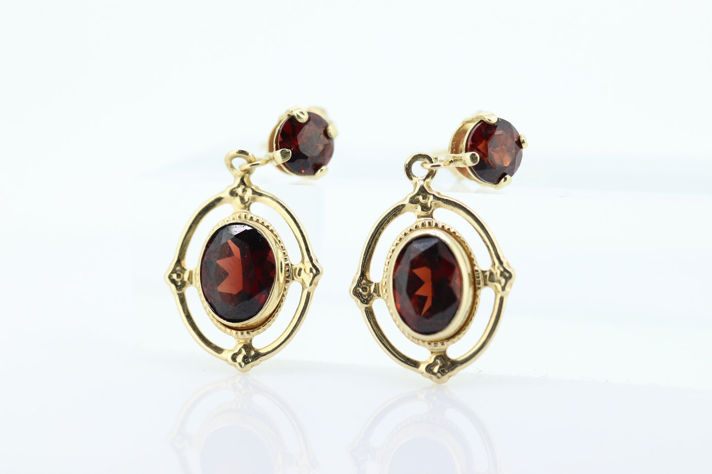 Antique Garnet Dangle Earrings. 14k Gold Victorian Etruscan Garnet Dangle st(71)