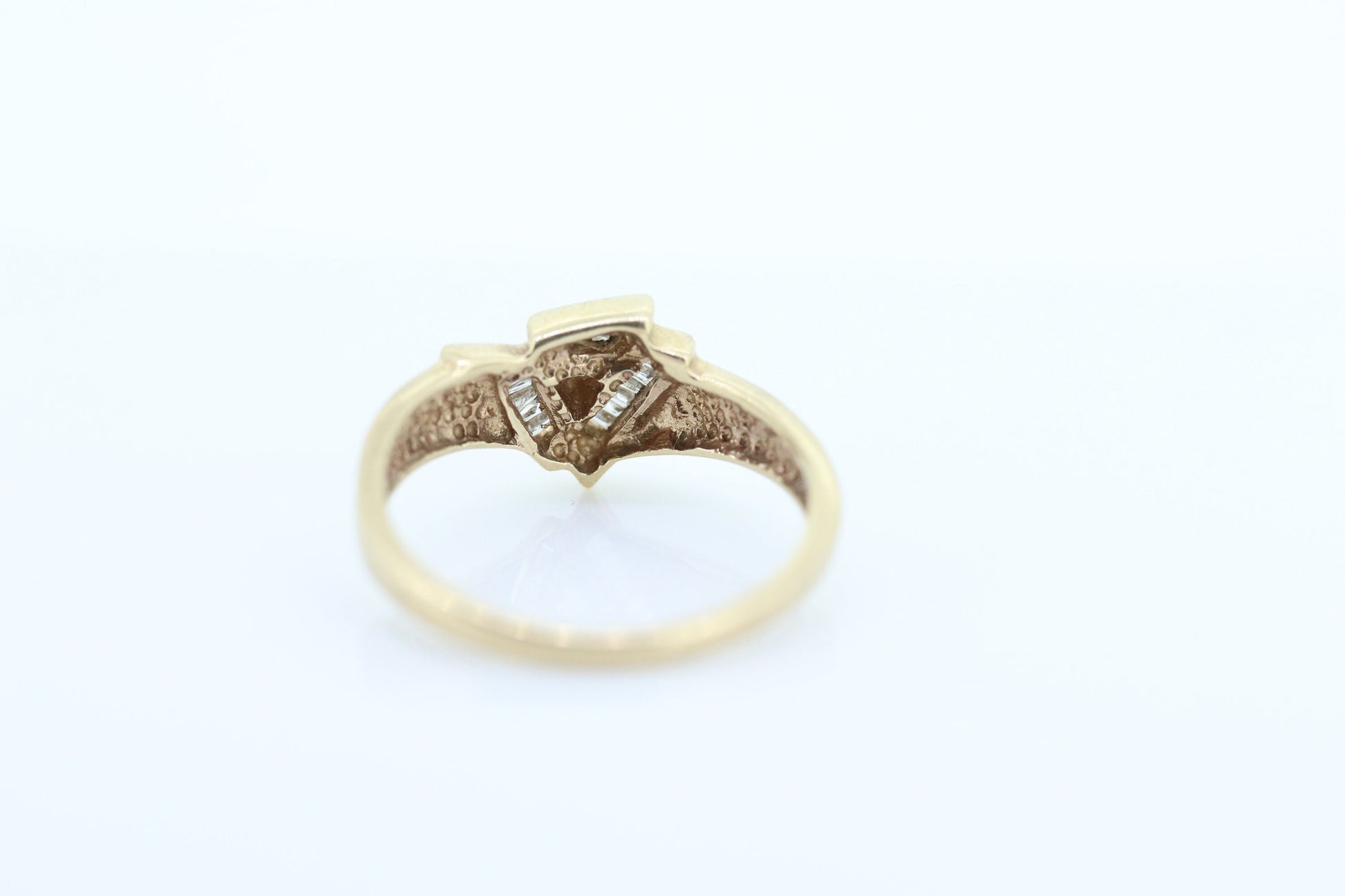 Vintage 14K Gold 0.50TCW Half Carat Brilliant & Baguette Diamond Pyramid Trinity Ring / Gold Triangle Ring / Trillion Ring st(109)