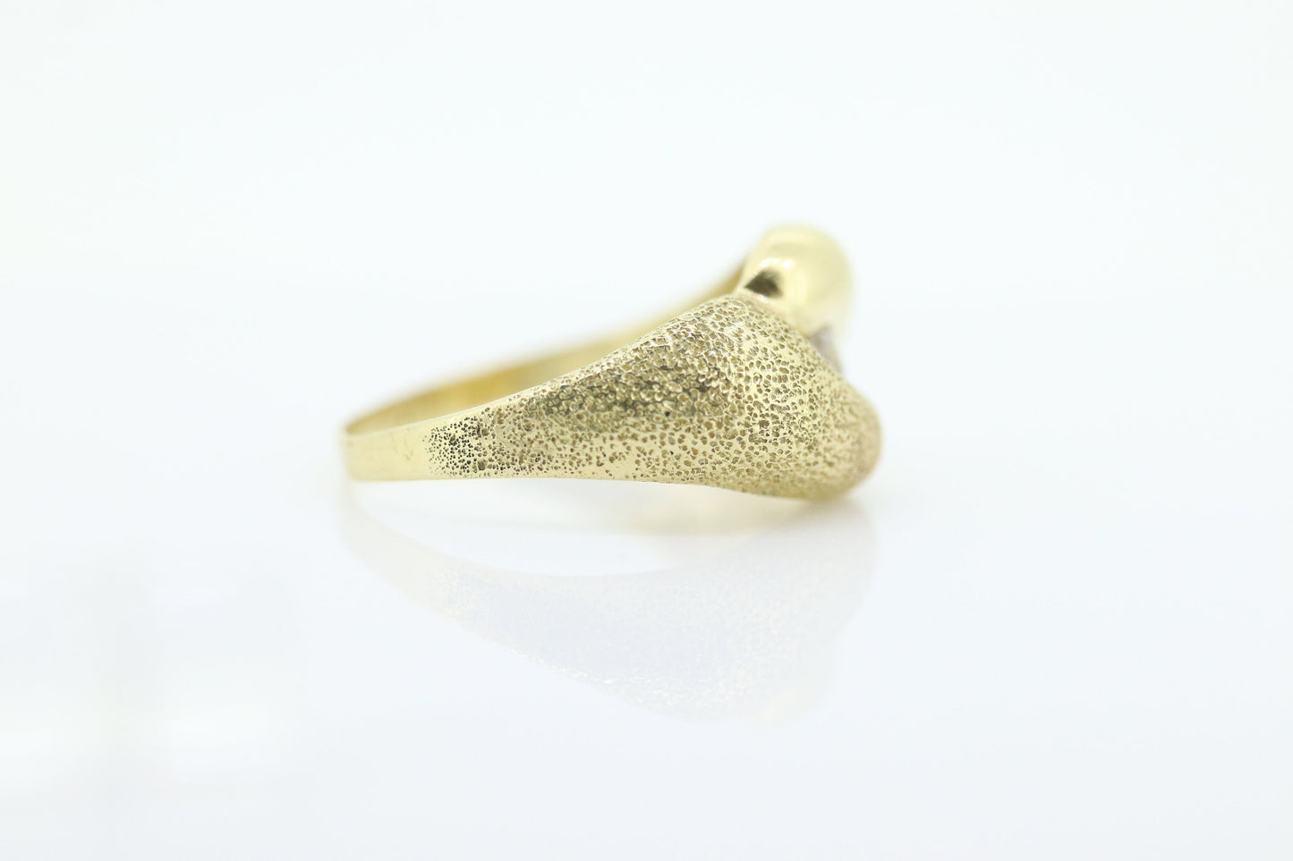 Diamond Tension Ring. 14k Diamond Solitaire Puffed Textured Swirl Swivel bypass ring. st(75)