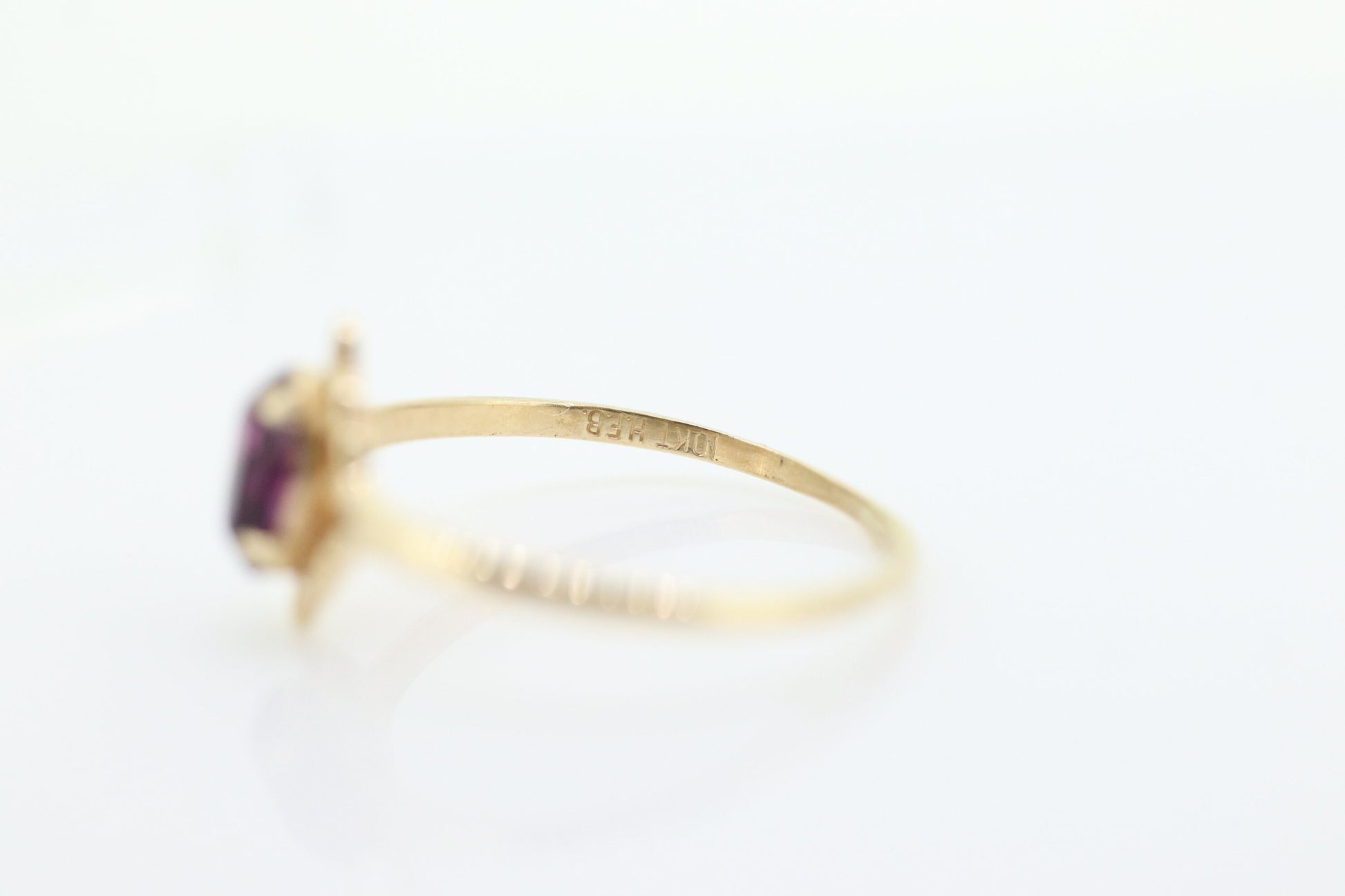 10k Purple Gem Prong Set. Paste Solitaire ring. st(15)