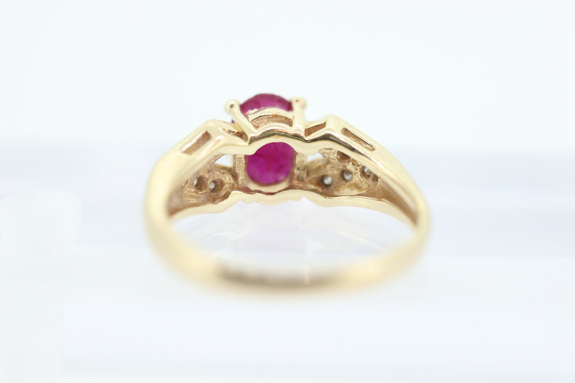 Vintage Ruby Ring. 14k Oval Ruby and Diamond Solitaire ring. Ruby Engagement ring.  st(109)