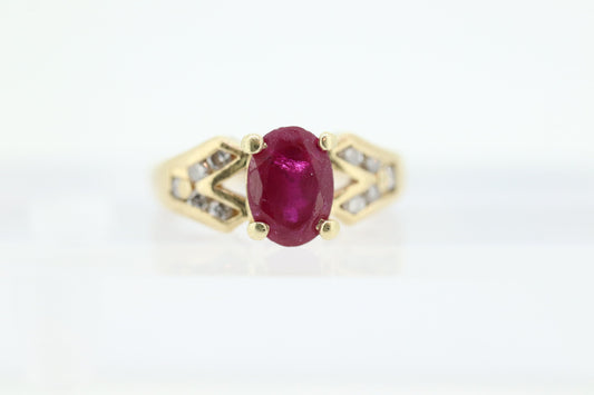 Vintage Ruby Ring. 14k Oval Ruby and Diamond Solitaire ring. Ruby Engagement ring.  st(109)