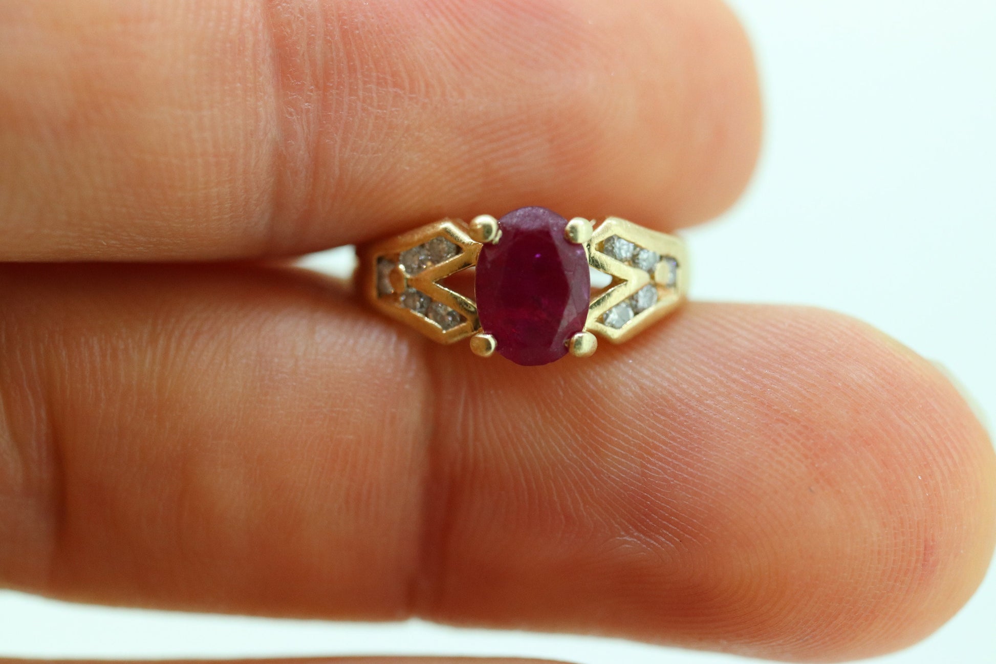 Vintage Ruby Ring. 14k Oval Ruby and Diamond Solitaire ring. Ruby Engagement ring.  st(109)