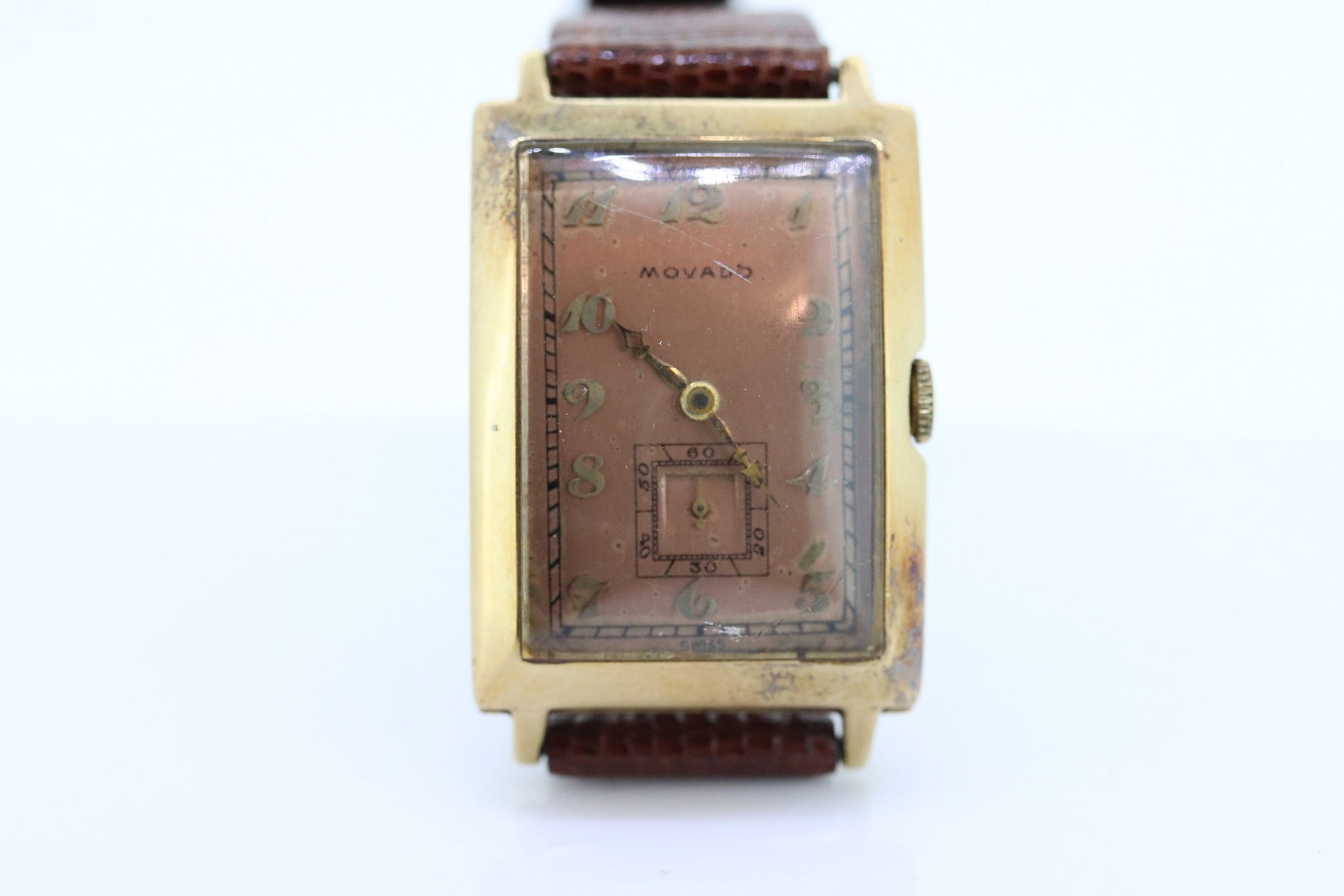 14k MOVADO Rectangle Manual Watch. Antique Mens Movado Vintage Tank Wrist Watch with a second hand. st(414)