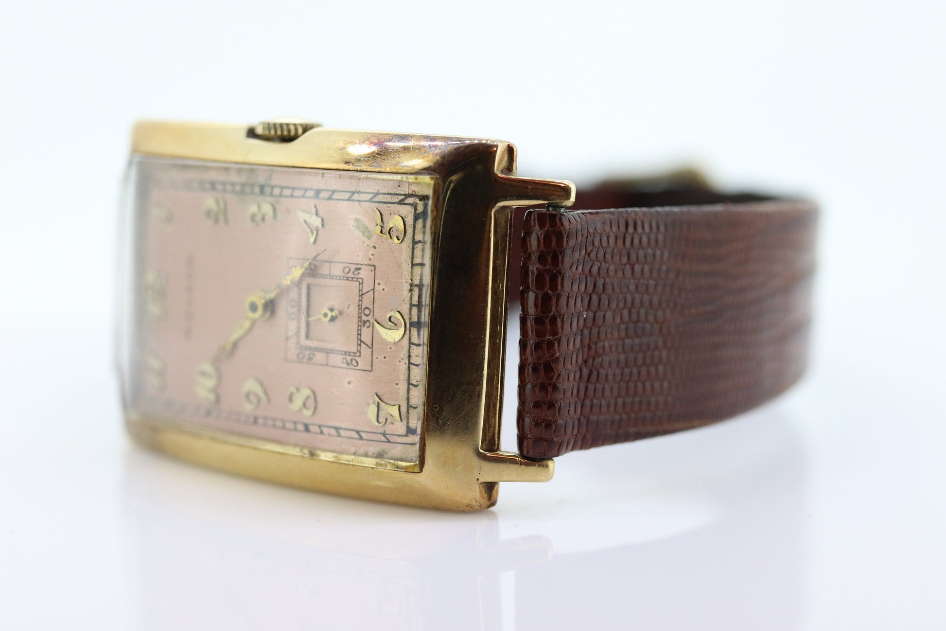 14k MOVADO Rectangle Manual Watch. Antique Mens Movado Vintage Tank Wrist Watch with a second hand. st(414)