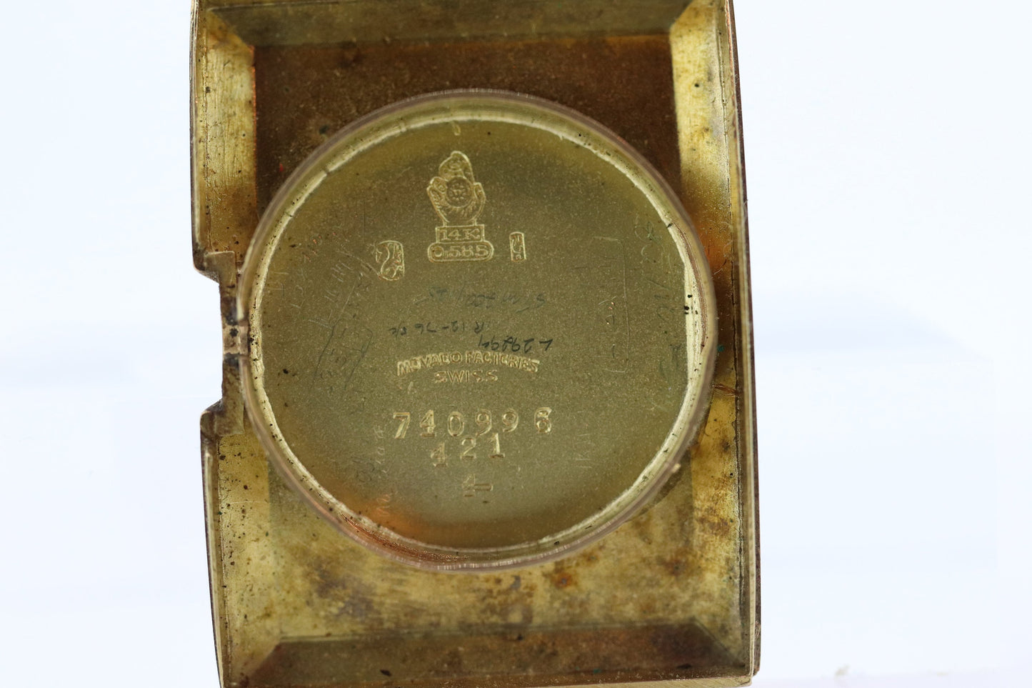 14k MOVADO Rectangle Manual Watch. Antique Mens Movado Vintage Tank Wrist Watch with a second hand. st(414)