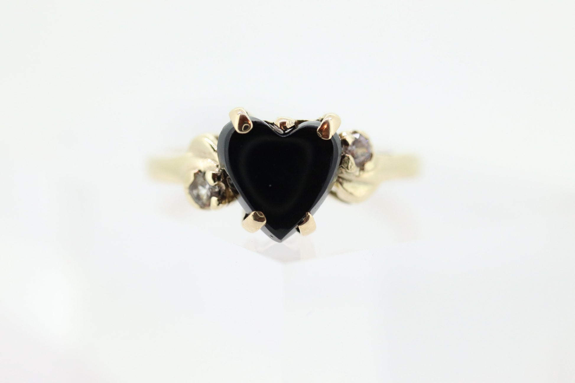 10k ONYX and diamond(CZ) HEART ring. Heart Onyx ring. st(120)