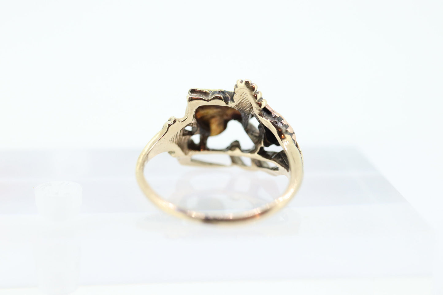 Black Hills Gold Ring. 10k Black Hills Gold wedding band. Vintage Black Hills gold. size 5 stock(60)