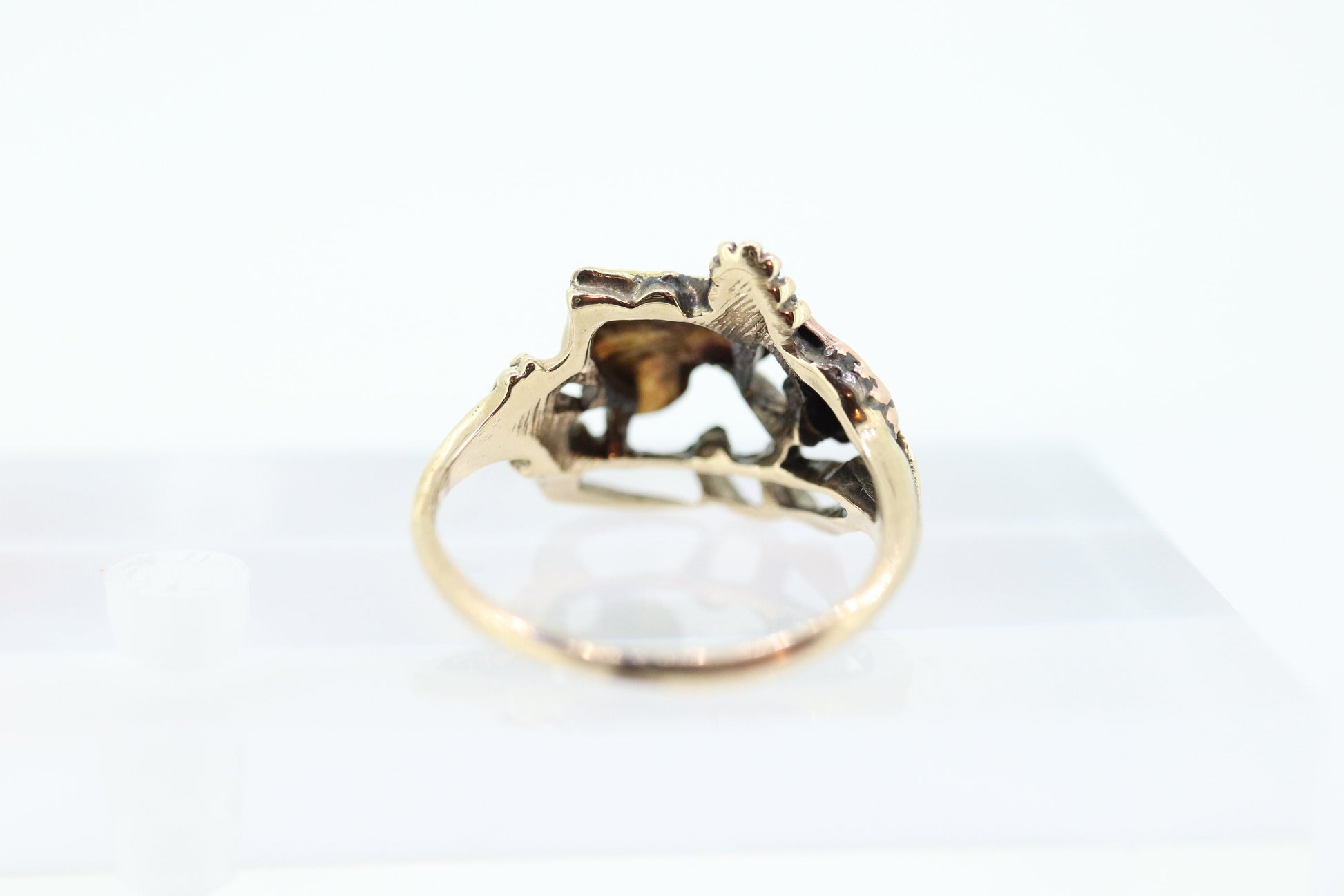 Black Hills Gold Ring. 10k Black Hills Gold wedding band. Vintage Black Hills gold. size 5 stock(60)