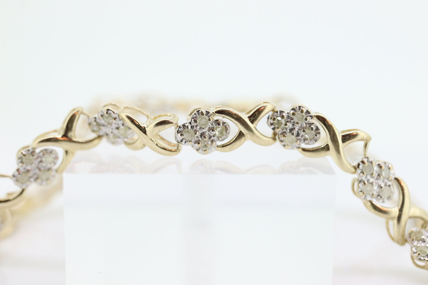 10k Diamond XOXO slide Bracelet. 10k Yellow White Gold Kiss Hug Diamond Bracelet.  st(145)