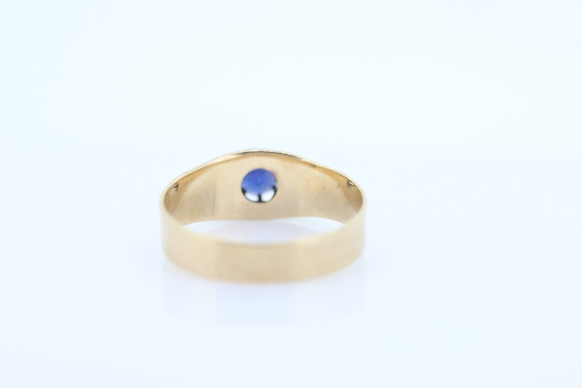 10k Blue IOLITE solitaire belcher setting ring. 10k Victorian Belcher set claw iolite wide band. st(92)