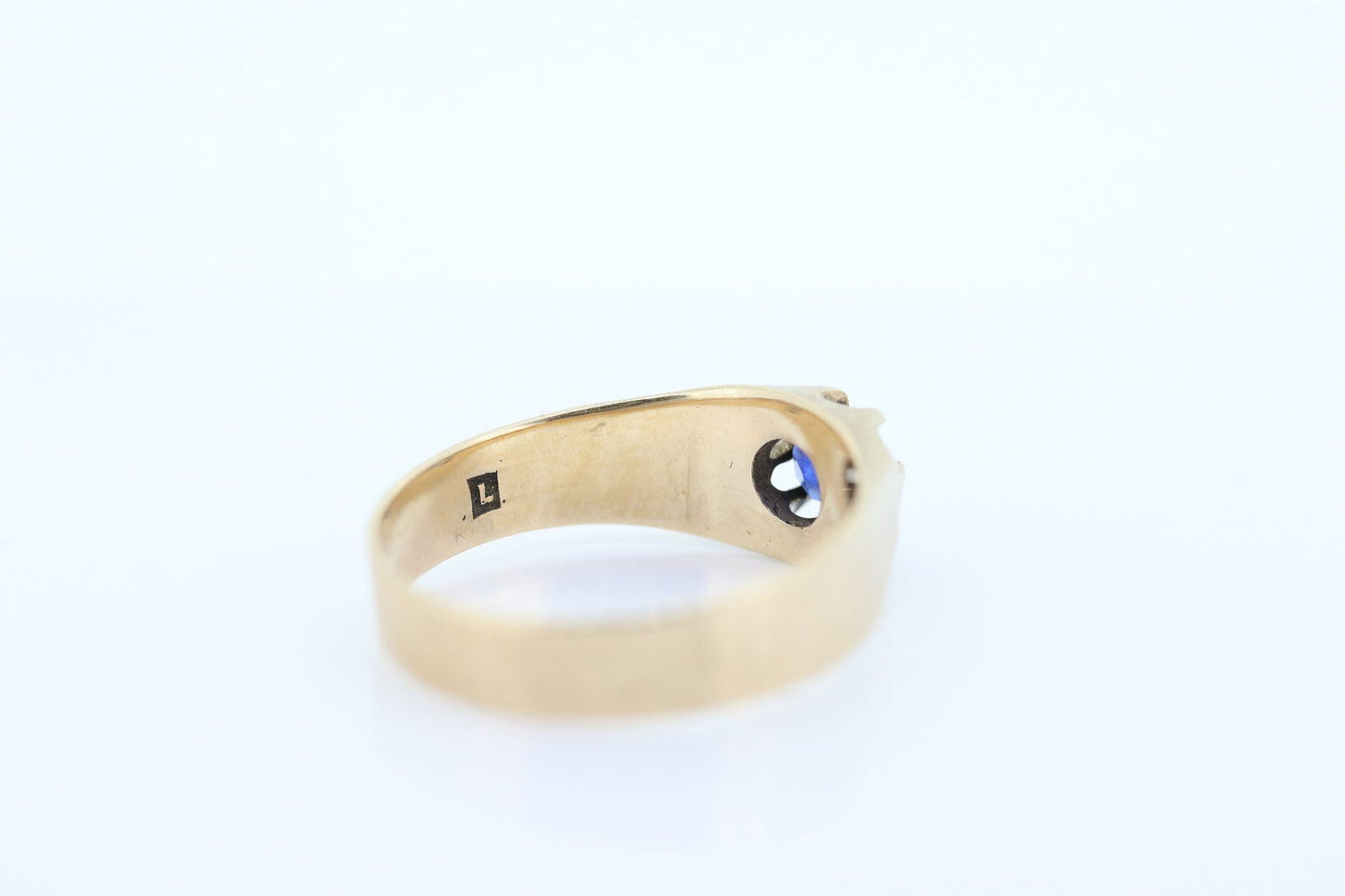 10k Blue IOLITE solitaire belcher setting ring. 10k Victorian Belcher set claw iolite wide band. st(92)