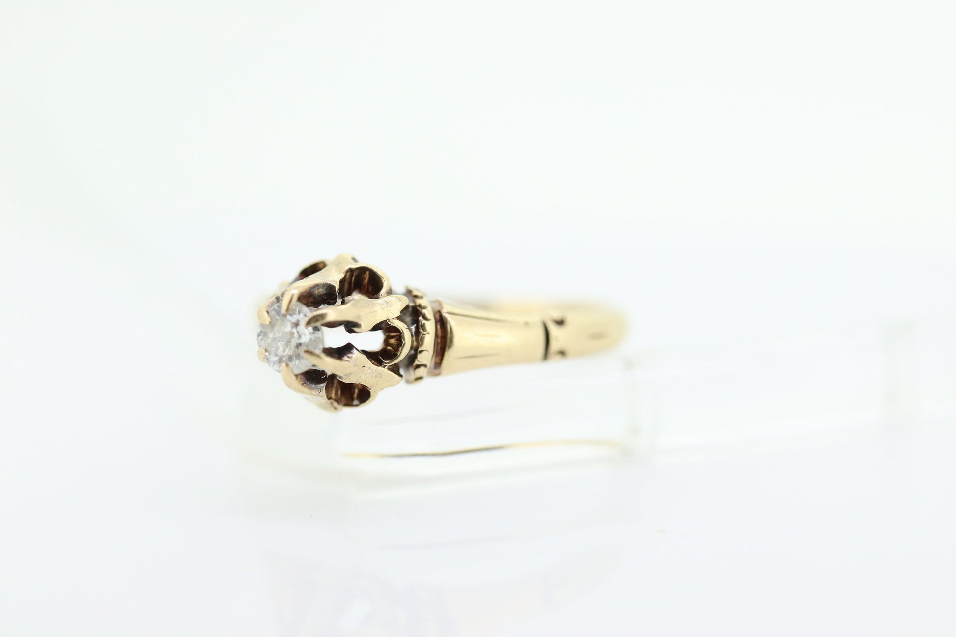 Antique Belcher Set Diamond 14k engraved ring. 0.15ct Victorian Prong Diamond Ring Women Buttercup diamond sz 7.5 st(81)