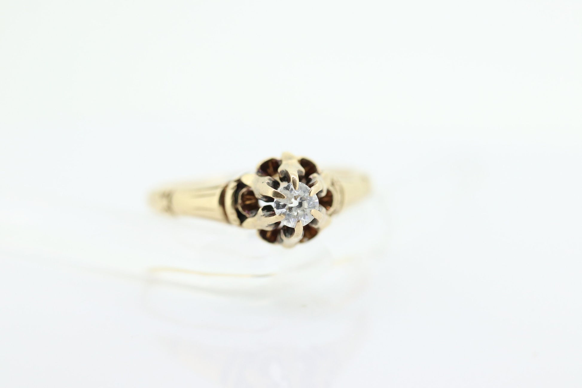 Antique Belcher Set Diamond 14k engraved ring. 0.15ct Victorian Prong Diamond Ring Women Buttercup diamond sz 7.5 st(81)