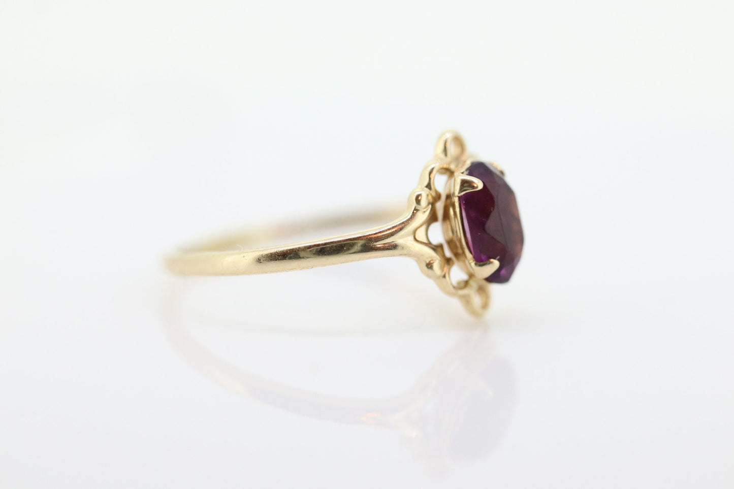 10k Purple Gem Prong Set. Paste Solitaire ring. st(15)