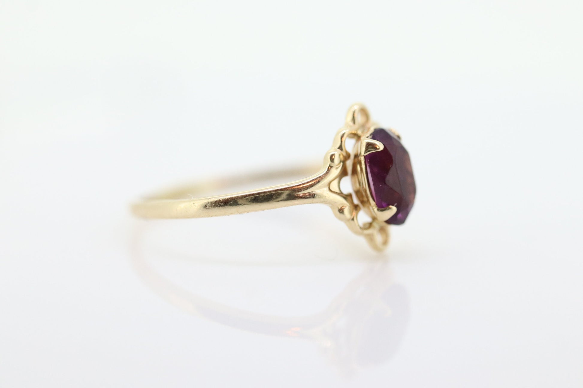 10k Purple Gem Prong Set. Paste Solitaire ring. st(15)